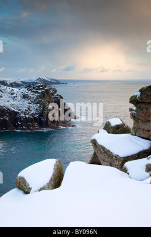 Gwennap Head dans la neige ; Cornwall Banque D'Images