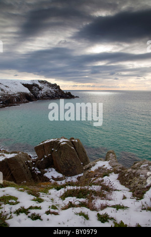 Gwennap Head dans la neige ; Cornwall Banque D'Images