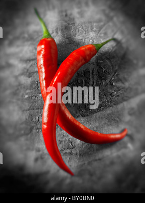 Long chiilies rouges frais (piments) photos, photos et images Banque D'Images