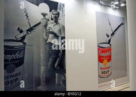 Andy Warhol exposition à la maison de vente aux enchères Christie's, Manhattan, New York City Banque D'Images