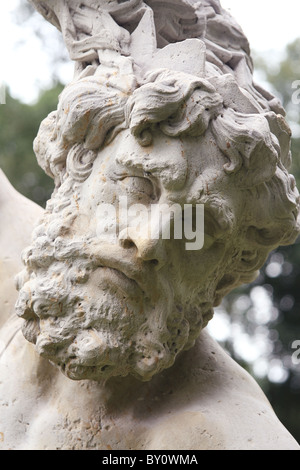 Tête d'homme - la sculpture classique Banque D'Images