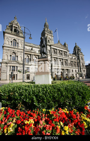 Ville de Glasgow, en Écosse. Vue d'été pittoresque de George Square. Banque D'Images