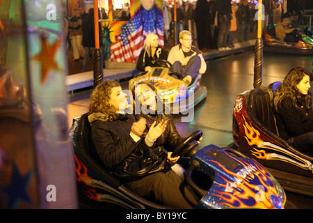 Voitures de butoir dans Freimarkt, Brême, Allemagne Banque D'Images