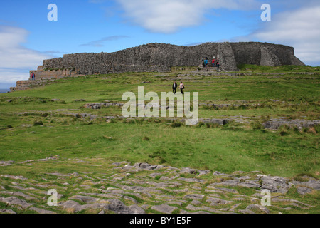 Dún Aonghasa fort préhistorique l'Inishmore îles Aran Comté de Galway, Irlande Banque D'Images