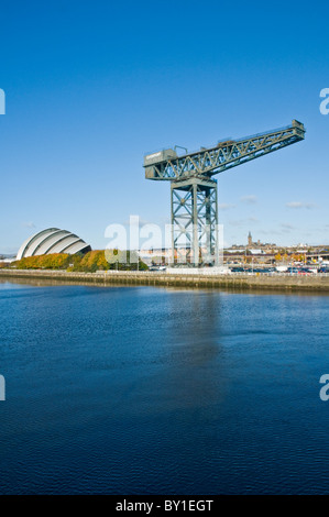 Finniston Finnieston Quay & Crane et SECC Armadillo Clyde Glasgow Ecosse Banque D'Images