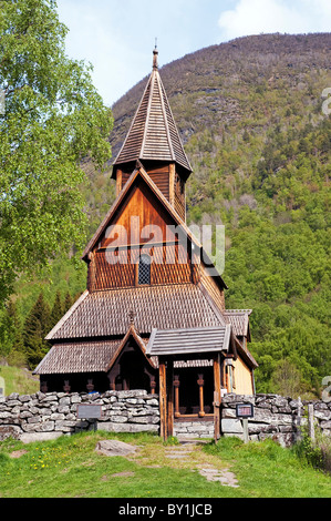 La Norvège, urnes, Église. La plus ancienne église en bois en Norvège. Maintenant l'UNESCO. Banque D'Images