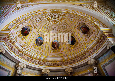 La Russie, Saint-Pétersbourg, Musée de l'Ermitage. Une magnifique alcôve dans la salle du pavillon, conçu par Andrei Stakenschneider en 1858. Banque D'Images