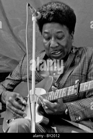 Muddy Waters apparaissant au Jubilé, UNC-Chapel Hill, NC, 1971 Banque D'Images