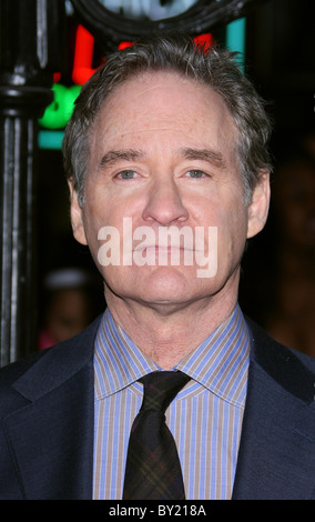 KEVIN KLINE SANS AUCUNE CONDITION PREMIERE LOS ANGELES LOS ANGELES CALIFORNIA USA 11 janvier 2011 Banque D'Images