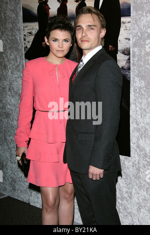 GINNIFER GOODWIN JOEY KERN BIG LOVE LOS ANGELES PREMIERE DE LA SÉRIE HBO WEST HOLLYWOOD LOS ANGELES CALIFORNIA USA 12 Jan Banque D'Images