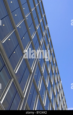 Le Cardinal Place, développement office building sur la rue Victoria à Londres. Banque D'Images