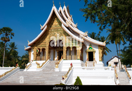 Luang Phabang Musée National de l'or et de l'architecture magnifique temple au Laos Asie Loa Banque D'Images