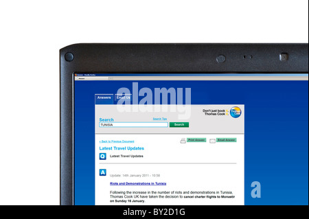 Avis d'annulation des vols vers la Tunisie le 16 janvier 2011 sur le site web de Vacances Thomas Cook, UK Banque D'Images