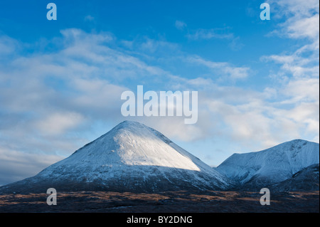 Glamaig - Mhairi Sgurr avec neige de l'hiver, l'île de Skye, Écosse Banque D'Images