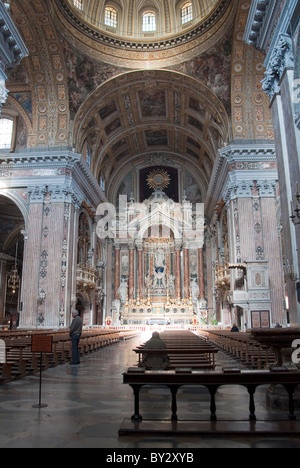 Intérieur de l'église du Gesù Nuovo, Naples Italie Banque D'Images