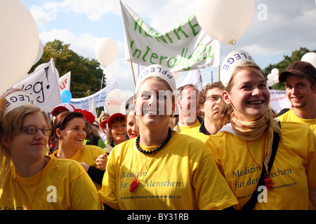 Une manifestation en 2008 pour sauver les hôpitaux, Berlin, Allemagne Banque D'Images