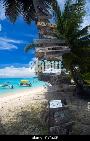 Les navires qui ont abrités dans l'ancrage sûr à l'île Cocos Keeling, Direction, atoll de l'Océan Indien. Pas de PR Banque D'Images