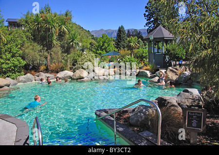 Sex rock pools à Hanmer Springs Thermal Pools & Spa, Hanmer Springs, Canterbury, île du Sud, Nouvelle-Zélande Banque D'Images