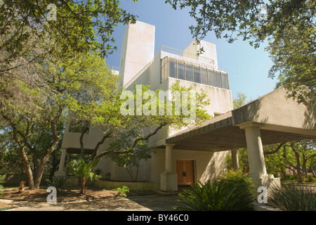 Grande maison dans quartier résidentiel subdivision d'Austin, Texas. Banque D'Images