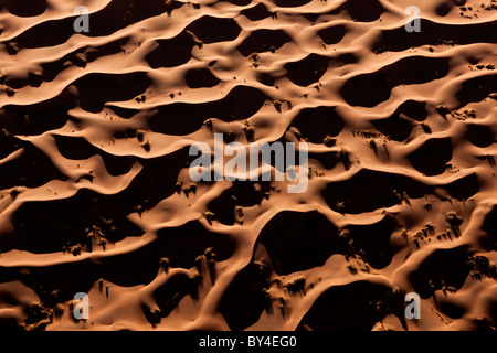 Vue aérienne sur des dunes de sable, Désert du Namib, Namibie