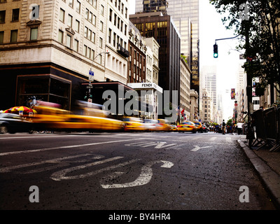 La 5ème avenue, NYC, New York, USA Banque D'Images