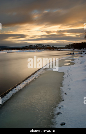 Rivière Spey dans Moray, Scotland Banque D'Images