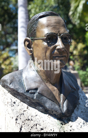 Buste de Harry S Truman 1884-1972 dans le jardin de sculptures historiques, Key West, Floride Banque D'Images