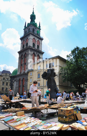 Marché du livre de seconde main, Lviv, Ukraine Banque D'Images