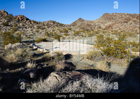 Dans la zone de chasse des goinfres Chukar dans l'ouest du désert de Mojave, près de Barstow, CA Banque D'Images