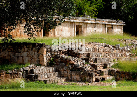 Le palais, PUCC ruines mayas de LABNA, YUCATAN, MEXIQUE Banque D'Images