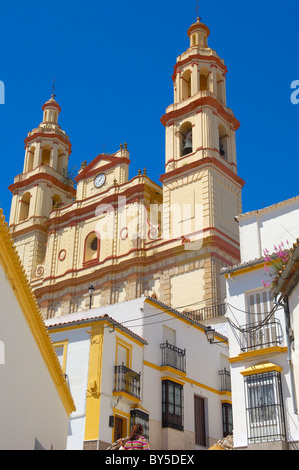 Église de Nuestra Señora de la Encarnacion, Olvera. Pueblos Blancos (les villages blancs'), la province de Cádiz, Andalousie, Espagne Banque D'Images