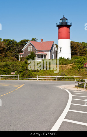 Nauset Light, ou Nauset Beach Light, est un 48 pieds de haut phare dans Eastham, Massachusetts. Banque D'Images