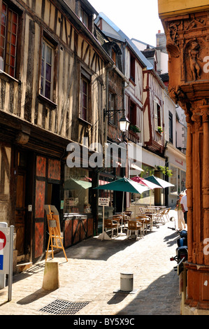 Auxerre (89) : la vieille ville Banque D'Images