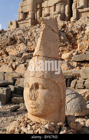 Antiochus, Terrasse Est, Nemrut Dagi, Turquie 100924 36897  Banque D'Images