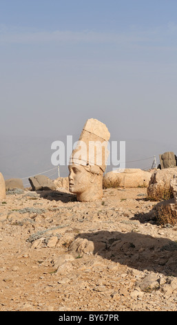 Antiochus, terrasse ouest, Nemrut Dagi, Turquie 100924 36932  Banque D'Images