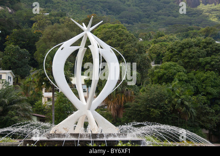 Les Seychelles, l'île de Mahé. Capitale de Victoria. Centre-ville, de l'Unité & Monument fontaine. Banque D'Images