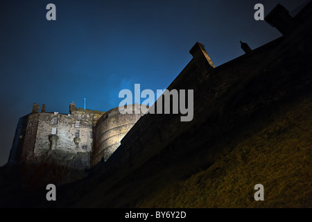 Le Château d'Édimbourg, Écosse, Royaume-Uni, Europe, à la tombée de la Banque D'Images