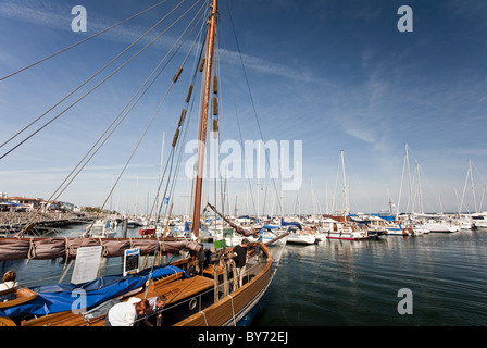 Marina, Neubukow, baie du Mecklembourg, Mecklenburg-Vorpommern, Allemagne Banque D'Images