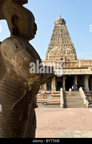 Dans BrihadeeswararTemple Thanjavur a été construit en l'année 1010 annonce par Raja Raja Chola, également connu comme le "Grand Temple". Banque D'Images