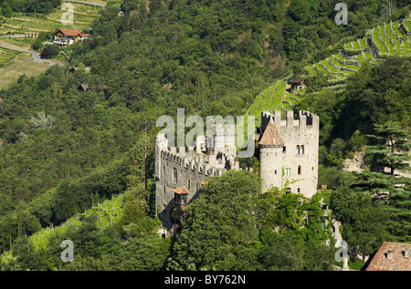 Château Brunnenburg, Italie Banque D'Images