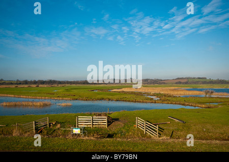 Vue sur le Marais et Pett Piscines à Pett Level East Sussex England Banque D'Images