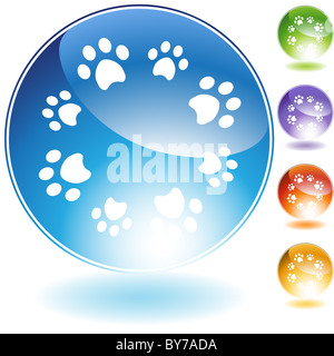 Paw print crystal isolé sur un fond blanc. Banque D'Images