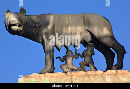 Loup Capitoline Romulus Remus Forum Statue Rome Italie Banque D'Images