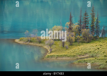 Baie de Wolong, Kanas, Xinjiang, Chine. Banque D'Images