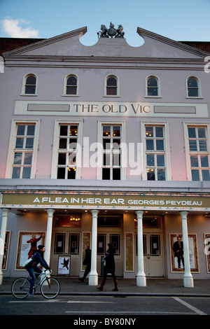 L'extérieur de l'Old Vic Theatre sur le Cut à Londres. Banque D'Images