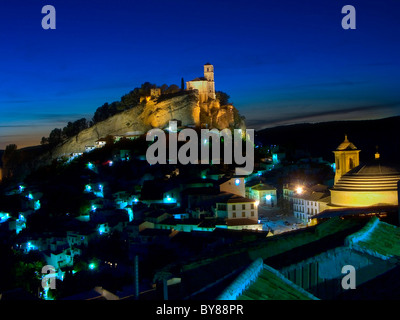 Montefrío village blanc Granada province du sud de l'Espagne Banque D'Images