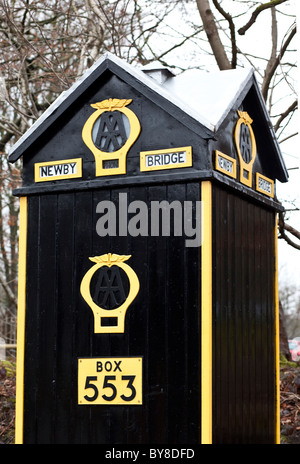 Aucune boîte de 553 AA à la Lakeland Motor Museum, Backbarrow, Newby Bridge, Cumbria, Royaume-Uni. Cette AA Fort était autrefois à Newby Bridge. Banque D'Images