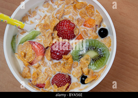 Dans un bol de céréales pour petit déjeuner Banque D'Images