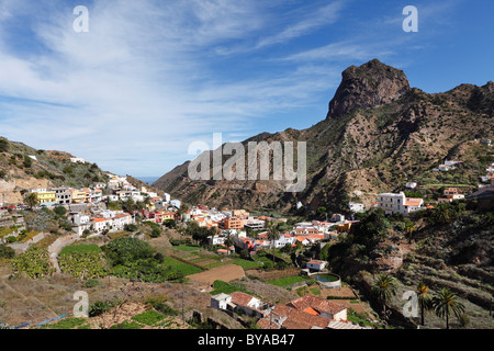 Vallehermoso avec Roque Cano Mountain, La Gomera, Canary Islands, Spain, Europe Banque D'Images