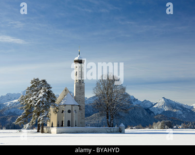 L'église St Coloman près de Schwangau en hiver, Bavaria, Germany, Europe Banque D'Images